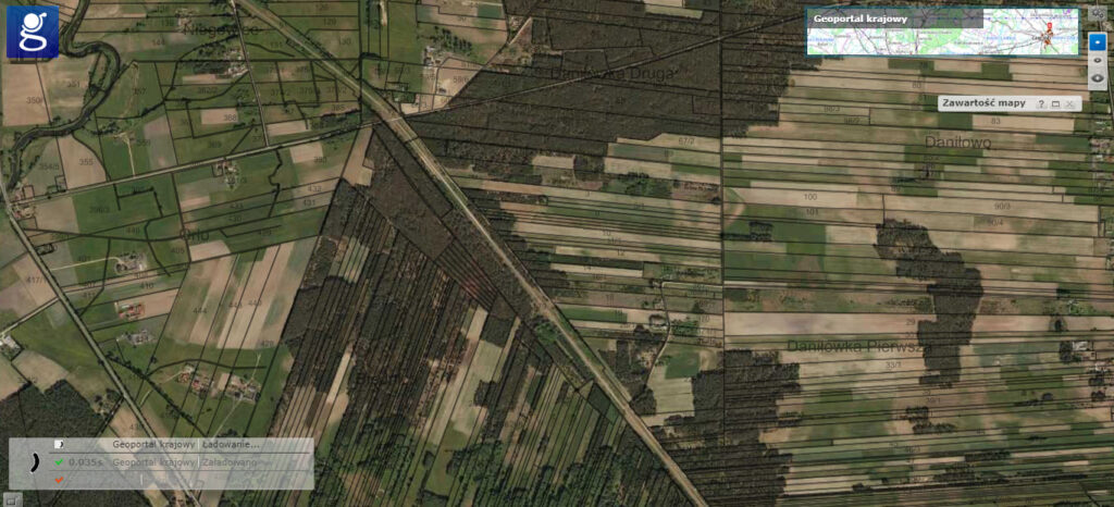 Rok 2020. Zdjęcie lotnicze pokazujące okolice Orła z podziałem na działki.